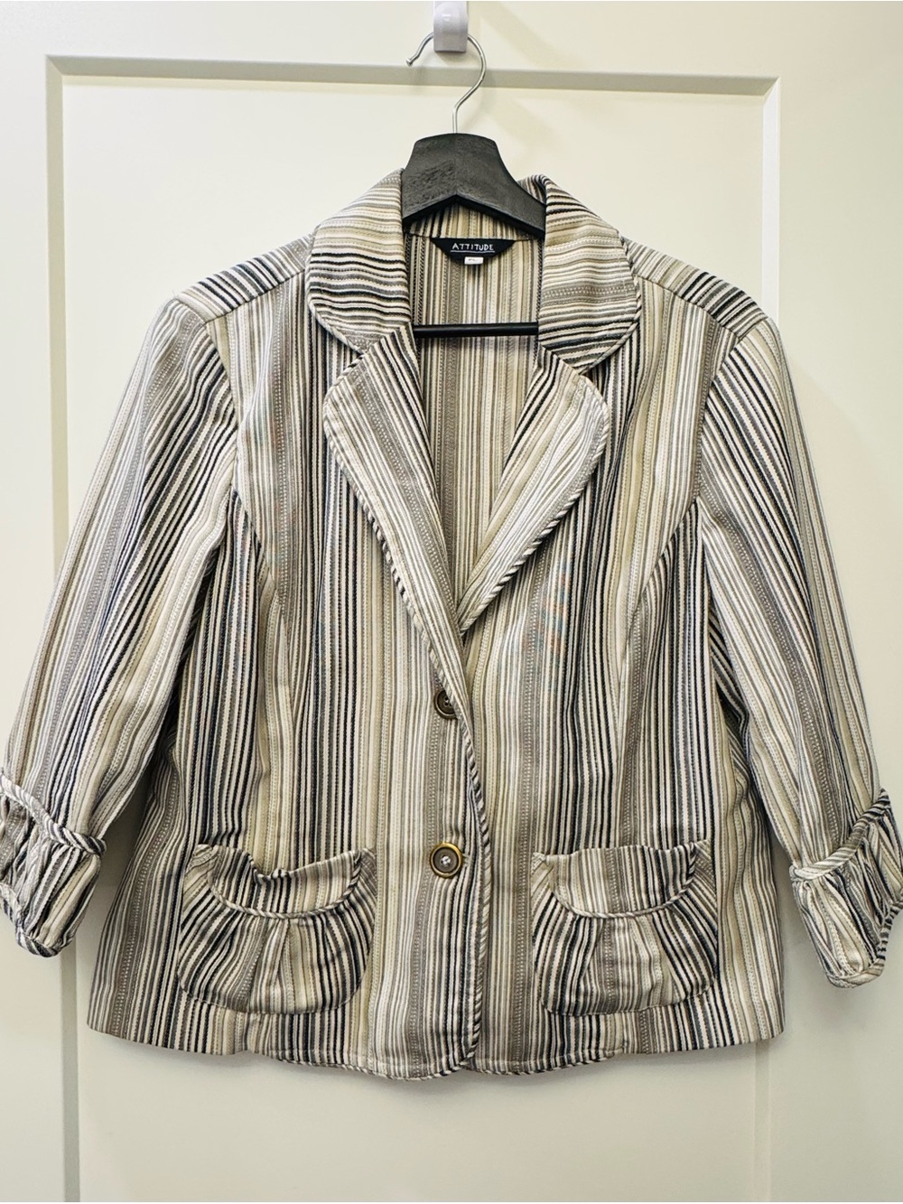 Attitude Striped Blazer Jacket in Neutral Beige and Black
